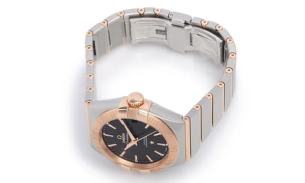 オメガ時計コピーレーション コーアクシャル クロノメーター 123.20.38.21.01.001