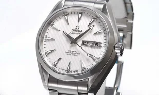 オメガ シーコーアクシャルアクアテラアニュアルカレンダー 231.10.43.22.02.001 コピー 腕時計