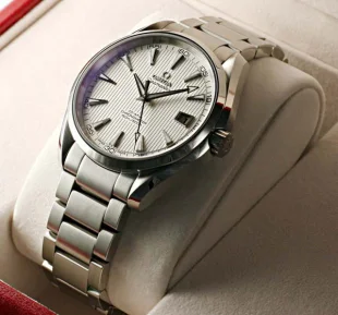 ブランド オメガ 通販 シー アクアテラ クロノメーター 231.10.42.21.02.001 コピー 腕時計