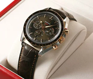 オメガ ブロードアロー 1957 コーアクシャル 321.93.42.50.13.001 スーパーコピー 時計