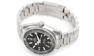 ブランド オメガ 人気 シー プラネットオーシャン ００７ 232.30.42.21.01.004 時計