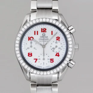 オメガ スピード ダイヤベゼル シェル/レッドアラビア 3515.79 コピー ウォッチ