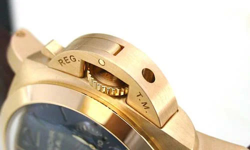 パネライ(PANERAI) ルミノールスーパー時計コピー1950 8デイズクロノ モノプルサンテGMT PAM00277