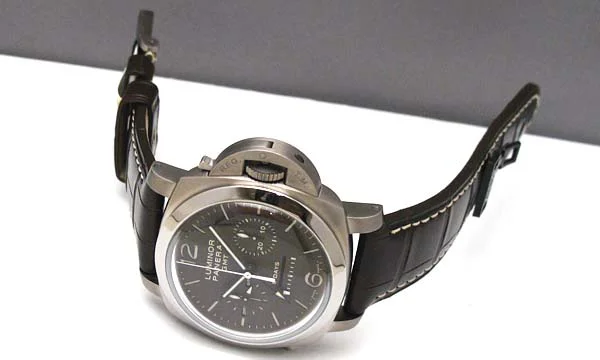 パネライ(PANERAI) ルミノールスーパー時計コピー1950 8デイズクロノ モノプルサンテGMT PAM00311