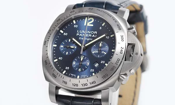 パネライ(PANERAI) ルミノールスーパー時計コピークロノ デイライト PAM00326