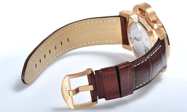 パネライ(PANERAI) コピー時計 ルミノール 1950 8デイズ GMT PAM00289