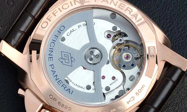 パネライ(PANERAI) コピー時計 ルミノール1950マリーナ3デイズ オートマチック42㎜ PAM00393