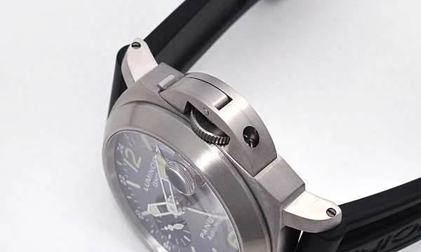 パネライ(PANERAI) コピー時計 ルミノールGMT PAM00089