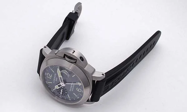 パネライ(PANERAI) コピー時計 ルミノールGMT PAM00089