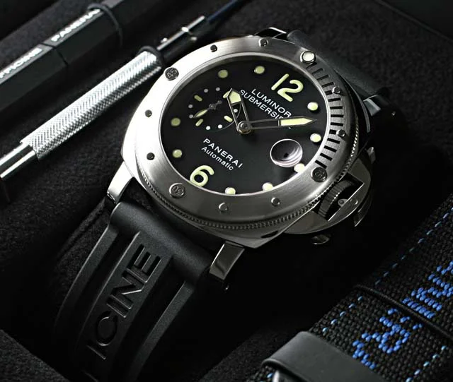 PANERAIパネライ ルミノールスーパー時計コピー サブマーシブル PAM00024