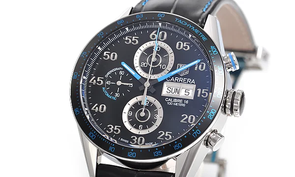 人気 タグ·ホイヤー腕時計偽物 カレラタキメーター クロノデイデイト CV2A1C.FC6272