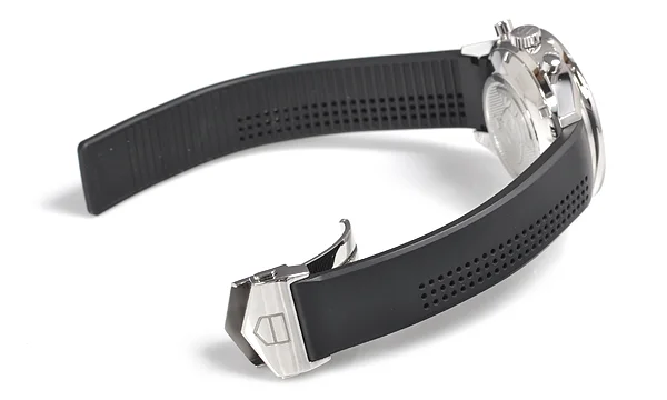 人気 タグ·ホイヤー腕時計偽物 ニューカレラタキメーター クロノ レーシング CV2014.FT6014