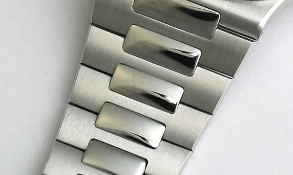 パテックフィリップ 腕時計コピー Patek Philippeノーチラス　ラージ 5711/1A-001