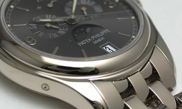 パテックフィリップ 腕時計コピー Patek Philippeアニュアルカレンダー 5146/1G-010