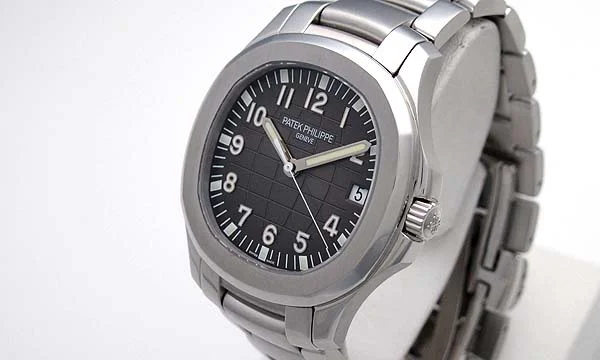 パテックフィリップ 腕時計コピー Patek Philippeアクアノート ラージサイズ 5167/1A-001 パテックフィリップ 腕時計コピー Patek Philippeアクアノート ラージサイズ 5167/1A-001