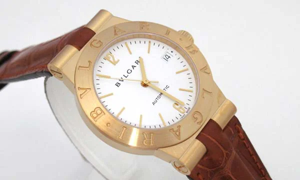 Bvlgari ブルガリ時計偽物 コピー 人気時計 スポーツ LCV35WGLD