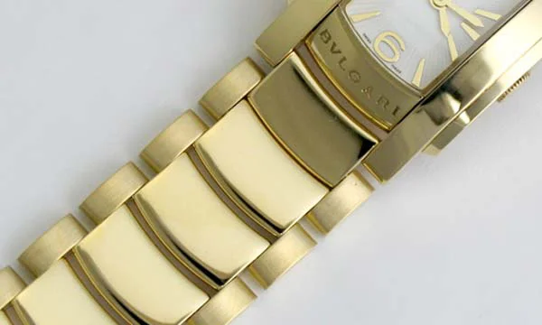 ブルガリ時計コピー Bvlgari 腕時計激安 アショーマD 新品レディース AA26WGG ブルガリ時計コピー Bvlgari 腕時計激安 アショーマD 新品レディース AA26WGG