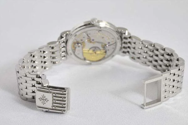 パテックフィリップ 腕時計コピー Patek Philippeカラトラバ　5120/1G