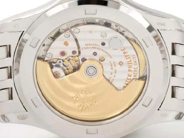 パテックフィリップ 腕時計コピー Patek Philippeカラトラバ　5107/1G